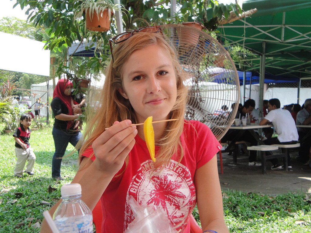 Study Abroad Destinations: How To Choose The Right Country For Your Goals